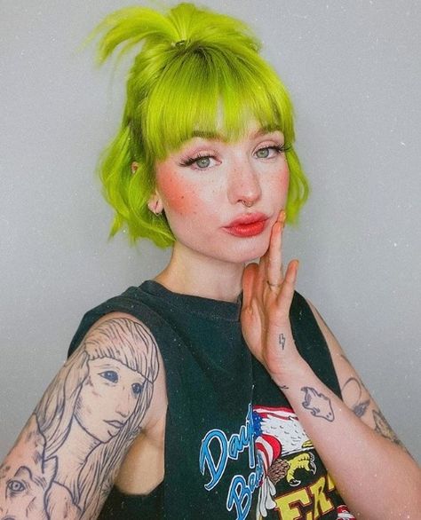 Neon Green Hair, Arctic Fox Hair Color, Neon Moon, Teal Hair, Permanent Hair Dye, Green I, Yellow Hair, Hair Inspiration Color, Orange Hair