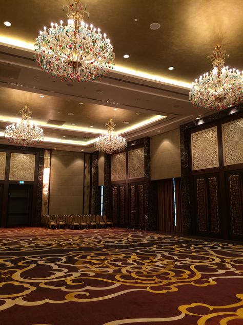 Grand Ballroom Conrad Hotel Dubai Conrad Hotel, Hotel Ballroom, Hollywood Hotel, Grand Ballroom, Pekanbaru, Colonial Style, Ballroom, Dubai, Hollywood