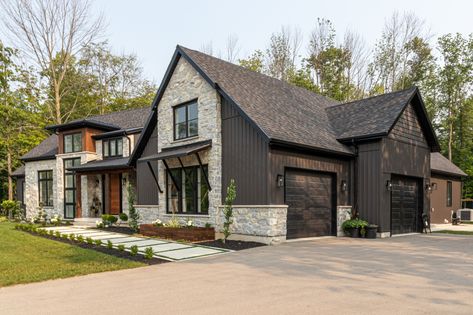 The Tower - Transitional - Exterior - Toronto - by Imagine Inc — Home & Commercial Design | Houzz Mountain Lodge Exterior, Transitional Exterior Home Design, Transitional Exterior Home, Mountain House Exterior, Bookcase Furniture, Lodge Exterior, White Farmhouse Exterior, Board And Batten Exterior, Transitional Exterior