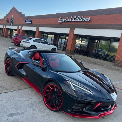 Luxury Suv Cars, C8 Corvette, Custom Sport Bikes, Red Corvette, Corvette C8, Audi R8 V10, Pimped Out Cars, Cool Car Pictures, Mclaren P1