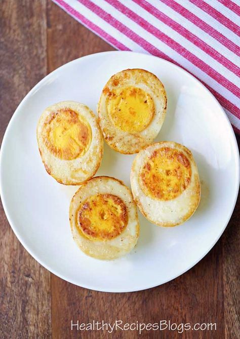 Fried Hard-Boiled Eggs are so delightful! Warm and buttery, soft yet crispy. Fried Hard Boiled Eggs, Creative Egg Recipes, Boiled Egg Recipes, Hard Boiled Egg Recipes, Healthy Egg Recipes, Hard Boiled Egg, Salad Toppings, Recetas Keto, Healthy Food Blogs