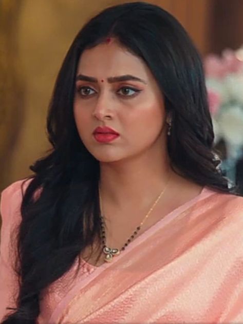 Tejaswi Prakash In Saree, Tejaswi Prakash, Tejasswi Prakash, Beautiful Saree, Bollywood Actress, Saree, Actresses, Beauty, Quick Saves