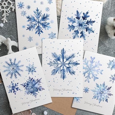 A beautiful snowflake themed watercolour set of 5 Folded Christmas Greeting Cards printed on luxury hammered cardstock with Envelopes.  Purchasing options: -set of 5 (1 card each of 5 different designs + 5 envelopes) -set of 10 (2 cards each of 5 different designs + 10 envelopes) The cards can be purchased in one size: A6 size - 148 x 105mm (5-7/8 in x 4-1/8) (when folded) Each card is printed on high quality thick 300gsm white hammered cardstock and comes with a 100gsm envelope of chosen colour Seasonal Greetings Card, Christmas Card Snowflake, Christmas Cards With Snowflakes, Watercolour Holiday Cards, Winter Card Design, Watercolor Winter Cards, Watercolour Snowflakes, Christmas Cards Snowflakes, Winter Card Ideas