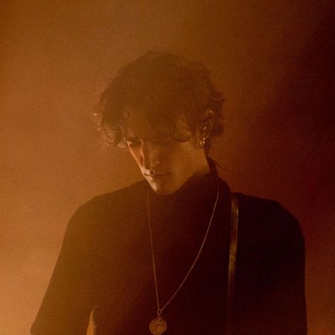 Tamino Amir, Pretty Men, Beautiful Photography, In The Dark, Rock N Roll, Character Inspiration, Love Of My Life, Human Silhouette, Pretty People