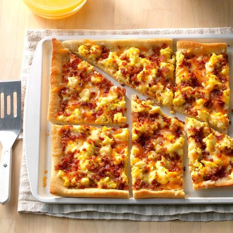 Bacon Breakfast Pizza Bacon Breakfast Pizza Recipe, Brunch Pizza, Easton Maryland, Breakfast Pizza Recipe, Bacon Pizza, Bacon Breakfast, Pizza Delivery, Breakfast Pizza, Best Breakfast Recipes