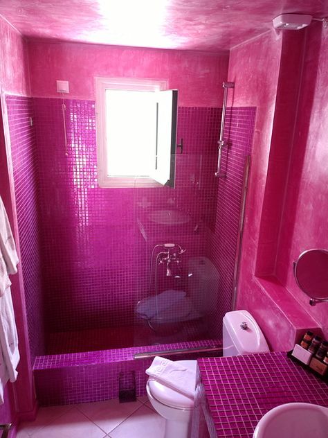 Hot Pink Bathrooms, Hot Pink Bathroom, Pink Bathroom Tiles, Deco Rose, Boho Bathroom, Bathroom Wall Tile, Pink Bathroom, Barbie Dream House, Pink Houses