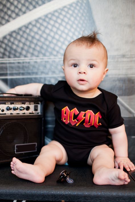 Rock Baby Clothes, Baby Name Generator, Getting Ready For Baby, Rock Outfit, Rock Baby, Metal Clothing, Rock Metal, Best Rock, Rock T Shirts