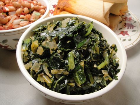 Was looking for a low fat and healthy way to fix Collard greens that DH would eat as all the low fat version we had tried always left him saying its ok although a bit too spice. This recipe has a very slight sweet under tone which I believe comes from the sweet onion and the Sriracha chili sauce. Frozen Collard Greens Recipe, Frozen Collard Greens, Quick Collard Greens Recipe, Crockpot Collard Greens, Easy Collard Greens Recipe, Vegetarian Collard Greens, Vegan Collard Greens, Southern Collard Greens, Collard Greens Recipe