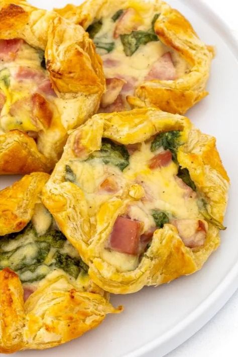 Save this recipe for the Best Easy Savory Ham and Cheese Puff Pastry for breakfast! This Ham and Cheese Puff Pastry recipe features savory ham and cheese encased in flaky, buttery layers of puff pastry! Puff Pastry Dinner, Ham And Cheese Puff Pastry, Ham Cheese Puff Pastry, Puff Pastry Breakfast, Pastry Breakfast, Spinach Puff Pastry, Ham And Cheese Pinwheels, Savory Ham, Chef Savvy