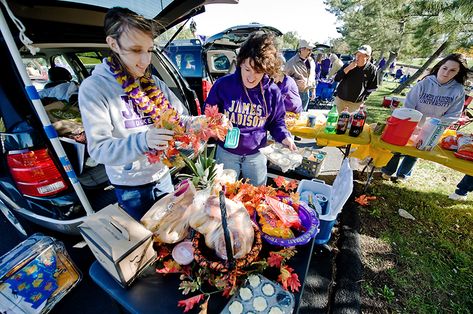 Most Popular People, Teacher Awards, James Madison University, College Ideas, Dream Goals, Fall Semester, James Madison, Night Snacks, College Fun