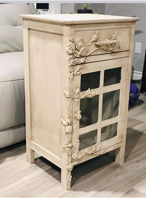 Furniture With Appliques, Floating Nightstand Ideas, Modern Floating Nightstand, Nightstand Ideas, Shabby Furniture, Revamp Furniture, Custom Painted Furniture, Whimsical Furniture, Furniture Appliques