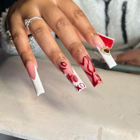 Brides Made, Vday Nails, Hairstyles Design, Long Acrylic Nail Designs, Dope Nail Designs, Exotic Nails, Long Acrylic Nails Coffin, Bling Acrylic Nails, Acrylic Nails Coffin