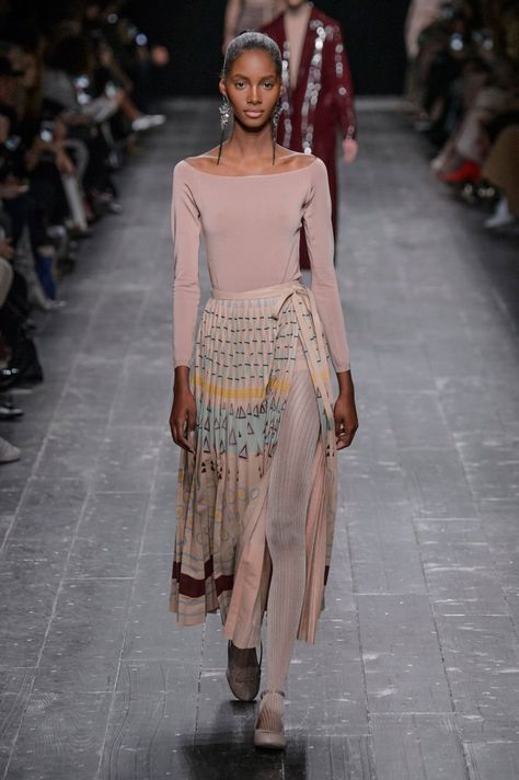 Valentino 2016, Moda Paris, Ballet Beautiful, High Class, 2016 Fashion, Fall 2016, Boat Neck, New York Fashion, Paris Fashion