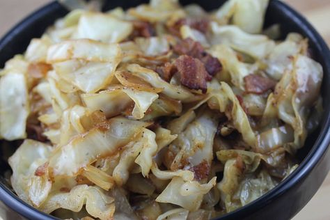 Fried Cabbage with Bacon Onion and Garlic Cabbage Picture, Fried Cabbage With Bacon, Cabbage With Bacon, Simple Easy Recipes, Bacon Fried Cabbage, Italian Seafood Recipes, Lo Carb Recipes, Garlic Recipe, Cabbage And Bacon