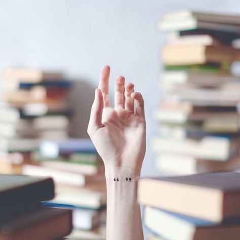 Mark Tattoo, Literary Tattoos, Chic Tattoo, Tattoo Girls, Book Tattoo, Wrist Tattoo, Small Tattoo Designs, 문신 디자인, Little Tattoos