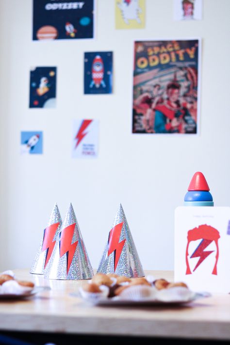 David Bowie Themed Party, David Bowie Themed Birthday Party, David Bowie Birthday Party, David Bowie Party, Bowie Birthday, David Bowie Birthday, Bowie Labyrinth, Space Oddity, Cute Birthday Ideas