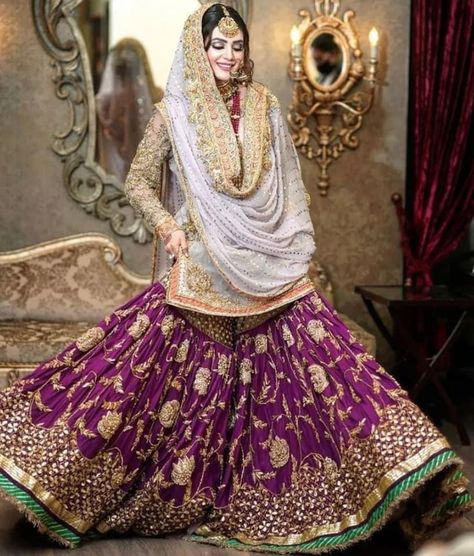 Mummy Dress, Garara Suit, Bridal Gharara, Gharara Designs, Mehndi Bride, Widget Board, Sharara Designs, Mehndi Dress, Red Bridal Dress