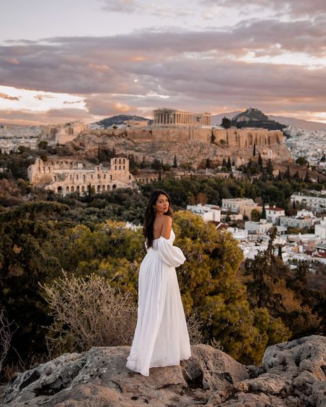 Sunrise over Athens 🇬🇷 A moment from last week spent exploring the Greek capital, spent mainly tucking into gyros, finding all the best spots to see the acropolis, and watching England beat Greece 3-0 (for the record, 9:45pm kick-offs are not the one, but the score made up for it). Of all the aforementioned Acropolis viewing spots, this, Filopappou Hill, was probably my very favourite. We were plagued with pretty mediocre weather that meant many of my shoot plans were quashed, but this sun... Athens Greece Outfit, The Acropolis, For The Record, The Score, Acropolis, All The Best, Athens, Greece, England