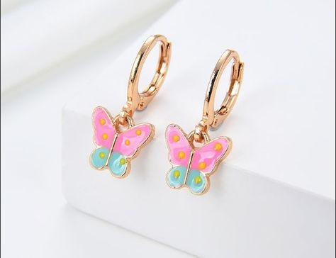 #antingtitanium #antingemas #anting #antinganak #shopee Skin Allergies, Korean Model, Review Produk, Style Korean, Polish Jewelry, Phone Ring, Allergies, Skin Types, Women's Earrings