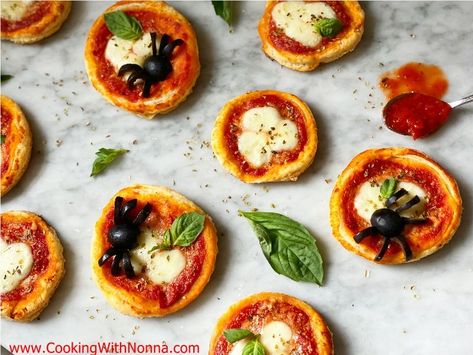 Pizza Puff Pastry, Cooking With Nonna, Pastry Cook, Cheese Puff Pastry, Mini Pizza, Parmigiano Reggiano, Noodle Recipes, Puff Pastry, Caprese Salad