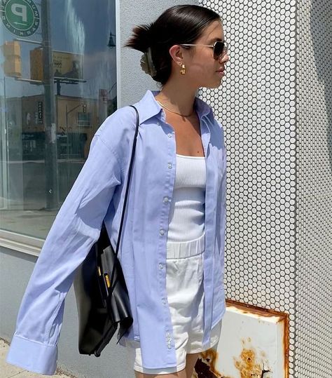 Summer Style // See and shop nine summer outfits that are as cool-looking as they are comfortable. Dresses Comfortable, Mode Dope, Comfortable Summer Outfits, Adrette Outfits, Simple Summer Outfits, 여름 스타일, Comfortable Outfit, Chique Outfits, Simple Summer