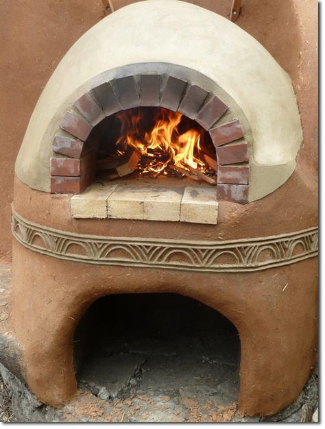 Garden Pizza, Cob Oven, Patio Decking, Permaculture Garden, Bread Oven, Container Vegetables, Wood Oven, Natural Homes, Outdoor Oven