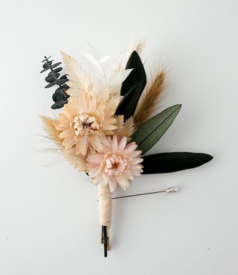 Greenery Boutonniere, Bud Vases Arrangements, Pampas Grass Bouquet, Chiffon Ribbon, Everlasting Flowers, Pearl Pin, Boutonniere Wedding, Vase Arrangements, White Peonies