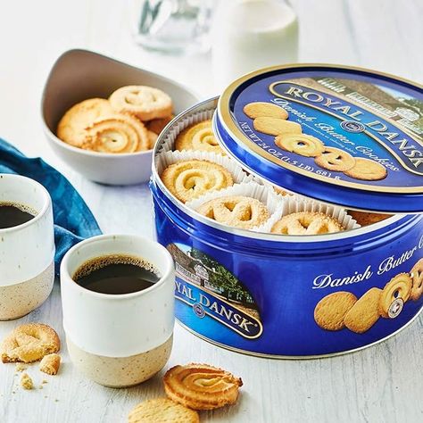 Royal Dansk Danish Butter Cookies, 24 Oz. (Pack of 1) Butter Cookies Tin, Danish Cookies, Danish Butter Cookies, Buttery Cookies, Cookie Tins, Perfect Cookie, Sandwich Cookies, Delivery Groceries, Butter Cookies