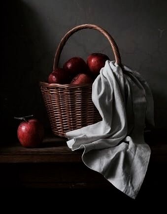 Little Red Riding Hood Aesthetic, Red Riding Hood Aesthetic, Snow White Photography, Villains Aesthetic, Hood Aesthetic, Queen Aesthetic, Poison Apples, Apple White, Book Aesthetics