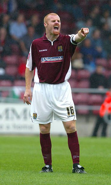 Sean Dyche of Northampton Town in 2005. Nicholas Jackson, Sean Dyche, Northampton Town, 2000s Football, Everton Fc, January 2024, Football Shirts, Football Club, Football Players