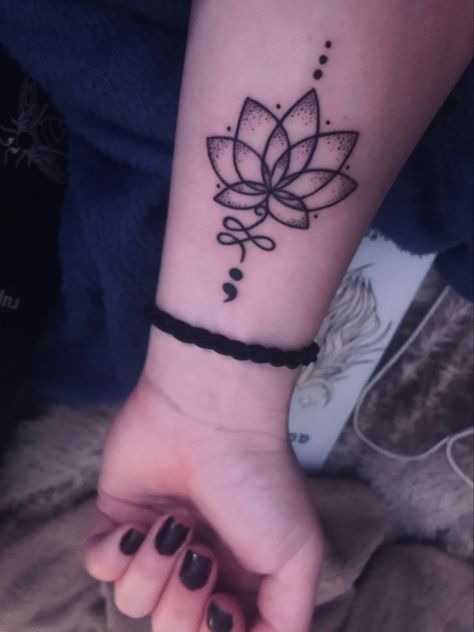 Balance Tattoo Ideas, Balance Tattoo, Body Tattoo Design, Simple Tattoos For Women, Tiny Wrist Tattoos, Health Tattoo, Birthday Tattoo, Black Girls With Tattoos, Small Hand Tattoos