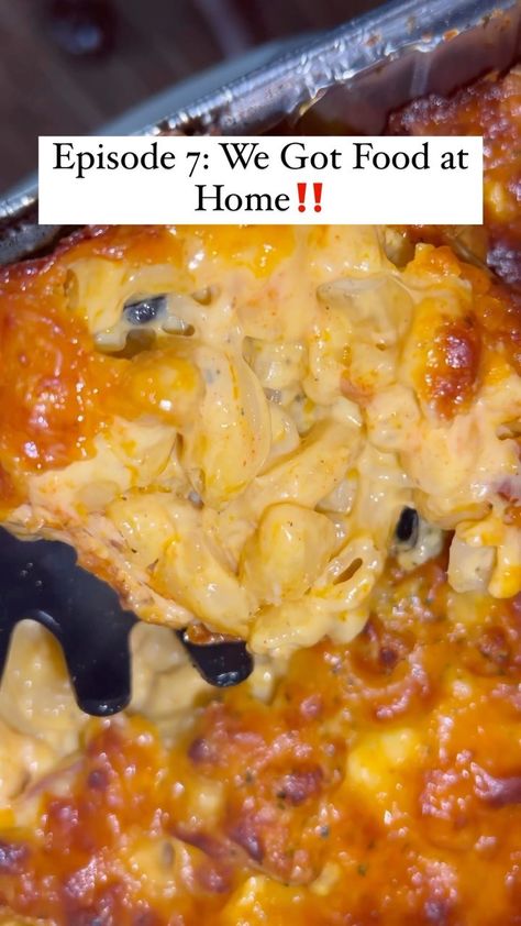 Jas Renee on Instagram: “Ain’t nothing like some good ole cheesy baked mac and cheese, but honey remember that “we got that at home”‼️ #bakedmacandcheese…” We Got Food At Home, Cheesy Baked Mac And Cheese, Mac And Cheese Recipe Soul Food, The Pasta Queen, Pasta Queen, Resep Pasta, Soul Food Dinner, Food At Home, Baked Mac