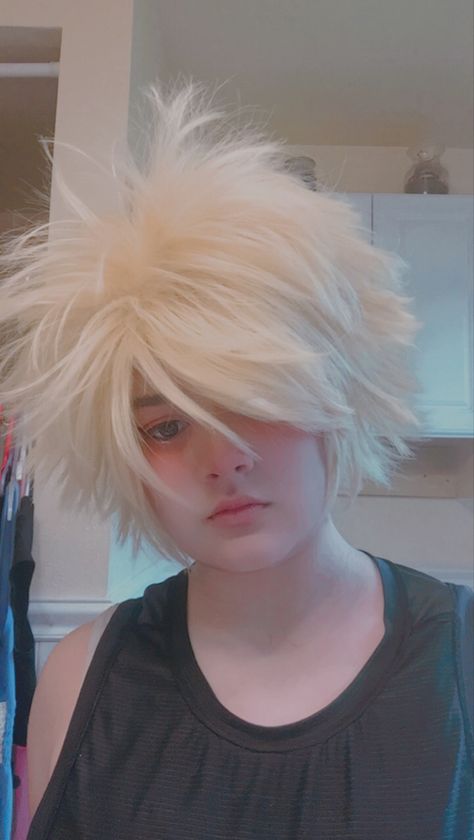 Do yall ever listen to love songs?I get way to into them , i might cry...did you know✨teddybear✨ is my least fav word its so cringy and i hate it 🐻teddy bear teddy bear teddy bear🐻if anyone ever calls me that i might murder them (congrats on getting this far into the desc) Bakugo Winter Costume, Cringy Anime Cosplay, Katsuki Bakugou Costume, Mha Cringe Cosplay, Female Bakugou Cosplay, Mha Fandom Cringe Cosplay, Creepy Photos, Cosplay Anime, Love Songs