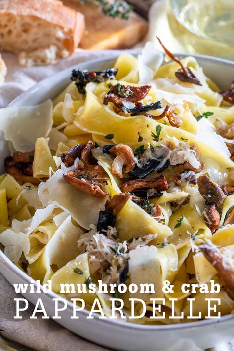 Pappardelle Pasta Recipe, Crab Pasta Recipes, Saucy Meals, Pappardelle Recipe, Pasta Seafood, Lump Crab Meat, Crab Pasta, Hot Crab Dip, Pappardelle Pasta