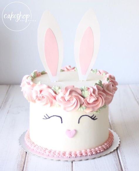 2023 Birthday, Bunny Birthday Cake, Easter Birthday Party, Bunny Birthday Party, Easter Bunny Cake, Rabbit Cake, Easter Baking, Animal Cakes, Bunny Birthday