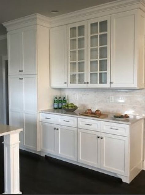 Kitchen Buffet Cabinet Wall, Sideboard Kitchen Cabinets, Gracious Home Custom Cabinetry, Kraft Maid Cabinets, Kitchen Cabinets Shaker Style, Dapur Moden, Kitchen Cabinet Paint, Shaker Style Kitchen Cabinets, Sherwin Williams Extra White