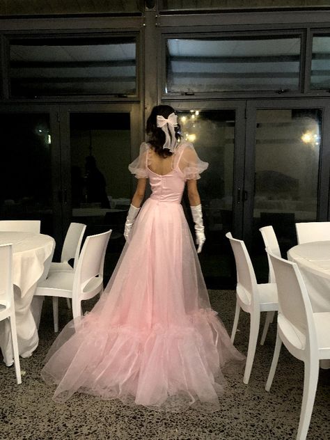 pink selkie dress Sweet 16 Dresses Not Puffy, Coquette Sweet 16 Dresses, Sweet Sixteen Pink Dress, Coquette Ball Gown, Coquette Quinceañera Theme, Pink Debut Dress, Pink Prom Dress Aesthetic, Big Prom Dress, Debut Dresses Filipino