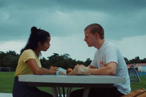 Waves Movie, Waves 2019, Clifton Collins Jr, Lucas Hedges, Taylor Russell, European Aesthetic, I Love Cinema, Movie Shots, Film Inspiration