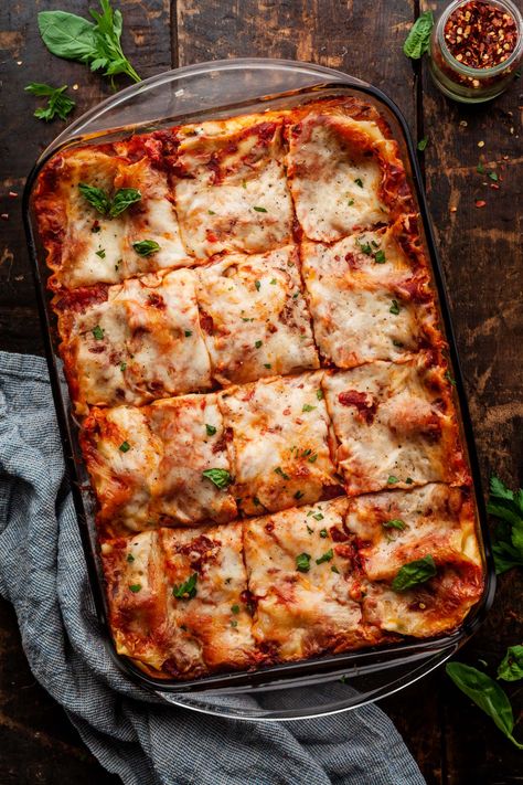 Veggie Lasagna Recipe, Roasted Vegetable Lasagna, Vegetarian Lasagne, Vegetarian Lasagna Recipe, Vegetable Lasagne, Mothers Day Dinner, Dinner Pasta, Lasagne Recipes, Veggie Lasagna