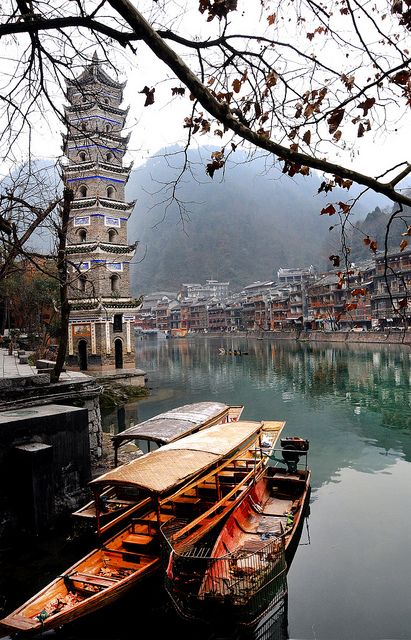 ancient town of Fenghuang, Hunan, China | tentative list, UNESCO World Heritage Site Hunan China, Destination Travel, Guilin, Destination Voyage, Chongqing, Summer Bucket Lists, China Travel, Bhutan, Hangzhou