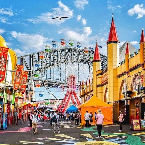 luna park, sydney Olive Aesthetic, Luna Park Sydney, Luna Park, Carnival Rides, Fun Times, Birds Eye View, Australia Travel, Birds Eye, Melbourne Australia