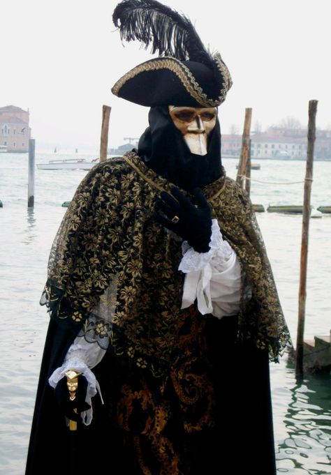 Venice Carnival Costumes Men, Masked Outfits, Venice Carnival Aesthetic, Male Masquerade Outfit, Venetian Costumes, Mask Outfit, Masquerade Outfit, Venice Carnival Costumes, Masquerade Ball Mask