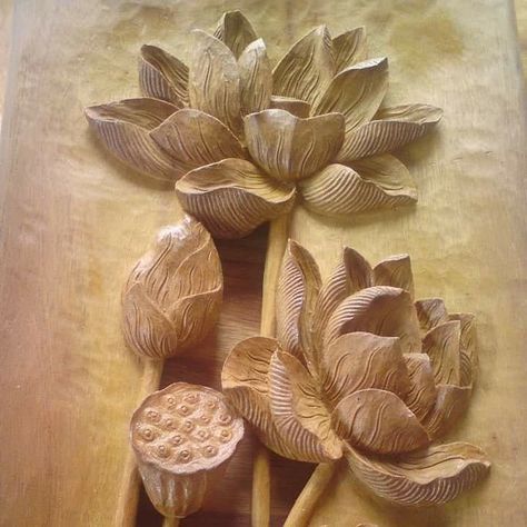 Lotus Flower Wood Carving, Lotus Wood Carving, Lotus Flower Carving, Wood Relief, Rose Drawing Tattoo, Lotus Pods, Lotus Flower Art, Woodworking Art, Kerala Mural Painting