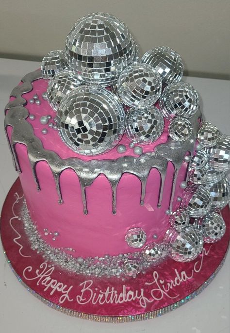 Sneakerball Party, Disco Birthday Cake, Dance Birthday Cake, Neon Birthday Cakes, David 8, 21st Birthday Themes, Disco Cake, 14th Birthday Party Ideas, Hot Pink Birthday