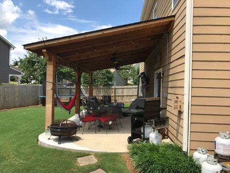 Shed Roof/Awnings Covered Patio Design, Patio Deck Designs, Pergola Attached To House, Budget Patio, Backyard Pergola, Backyard Porch, Pergola With Roof, Patio Roof, House With Porch