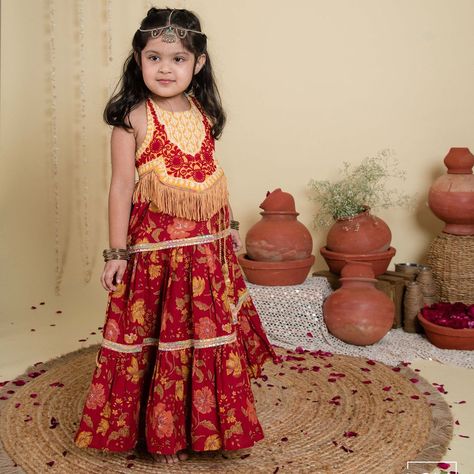 "🌟 Check out our new Navratri Collection for baby girls! 🎀✨ It's live on our website and perfect for your little one. These Chaniya choli outfits are super comfy and made from 100% cotton." Your baby girl will look adorable and feel cozy in these traditional clothes that she can wear for a long time. Get her ready for the festivities! #newcollection #navratri2023 #babygirlnavratri #kidsnavratri #halemonskids #navratricollection #halemonskidswear #navratri #halemons Navratri Collection, Traditional Clothes, Chaniya Choli, Traditional Outfits, Little One, Festival, How To Wear, Clothes