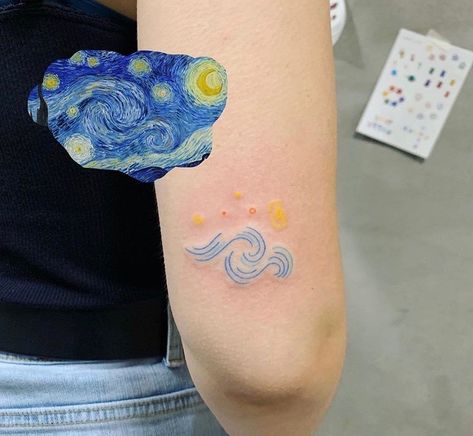 Starry Night Tattoo Design, Starry Night Simple Drawing, Graphic Design Tattoo Ideas, Izzy Tattoo, Night Sky Tattoos, Starry Night Tattoo, Tatuaje Studio Ghibli, Art Inspired Tattoos, Night Tattoo