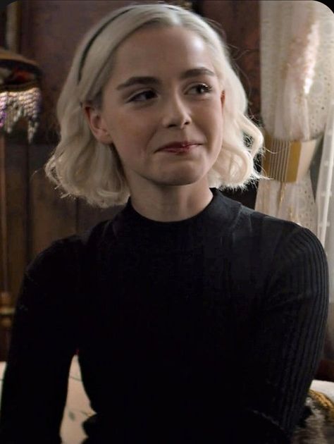 Sabrina Spellman Outfit, Sabrina Spellman Style, Sabrina Cast, Sabrina Witch, Icon 5, Kiernan Shipka, Sabrina Spellman, Witch Fashion, Season Of The Witch