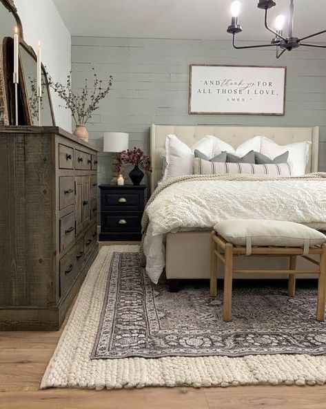 20 Simple Farmhouse Bedroom Decor Ideas for your Home - Small Farmhouse Master Bed, Modern Bedroom Dark Furniture, Romantic Master Bedrooms Decor, Neutral Master Bed, Modern Romantic Bedroom, Modern French Country Bedroom, Cozy Farmhouse Bedroom, Farmhouse Bedroom Decor Ideas, Modern Farmhouse Bedroom