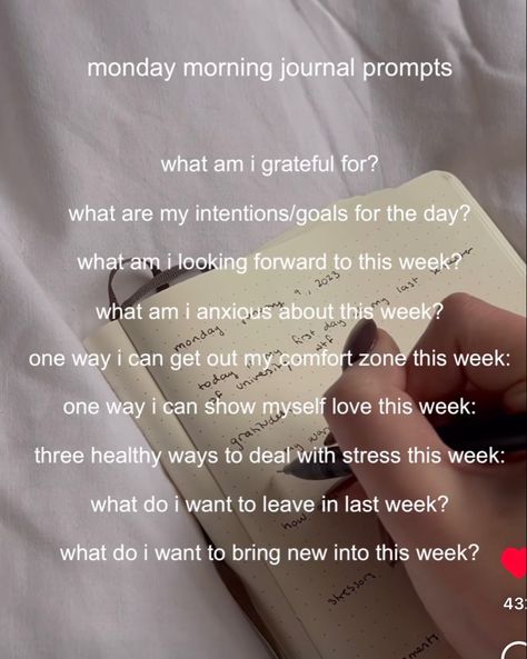 Monday Morning Journal Prompt, Monday Journal Prompts, The 5 Minute Journal, Monday Journal, Dot Journaling, 2024 Journal, Daily Bullet Journal, Morning Journal Prompts, Journal 2024